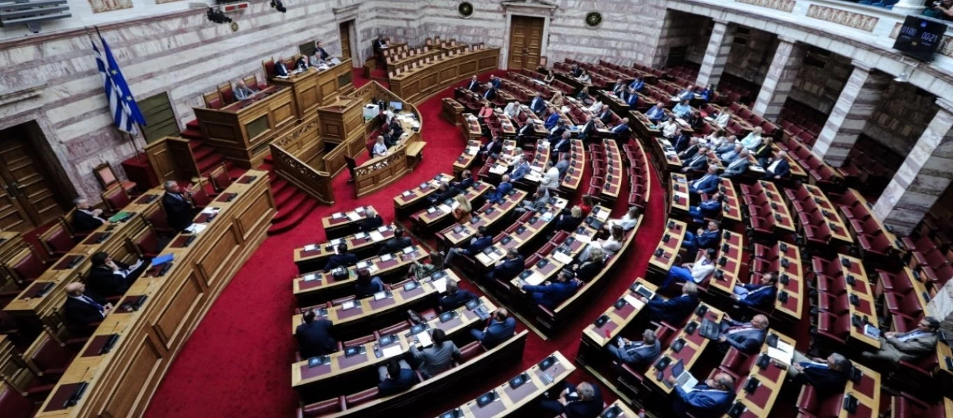 Βουλή: Αποχή αποφάσισε ο ΣΥΡΙΖΑ στη ψηφοφορία για Δ. Παπαγγελόπουλο